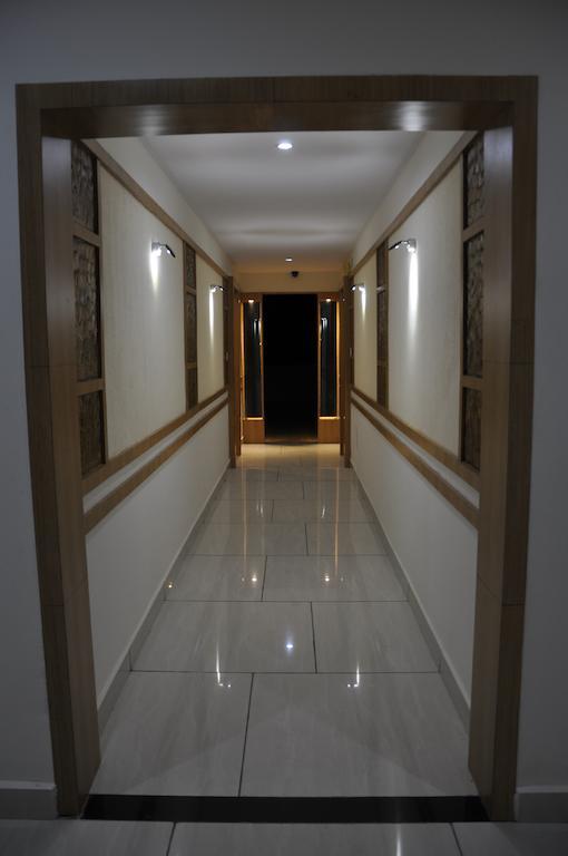 Hotel Athidi Grand Visakhapatnam Rom bilde