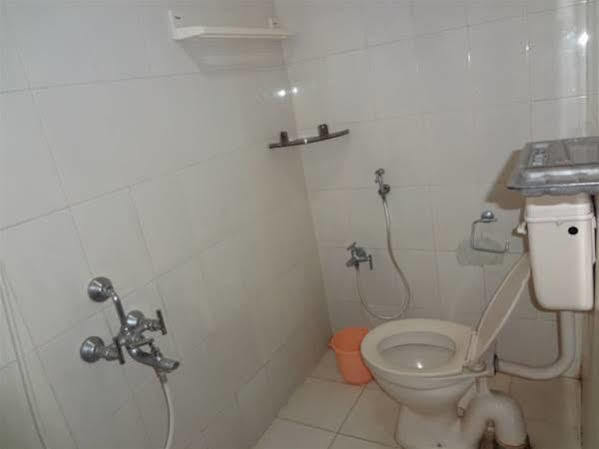 Hotel Athidi Grand Visakhapatnam Eksteriør bilde